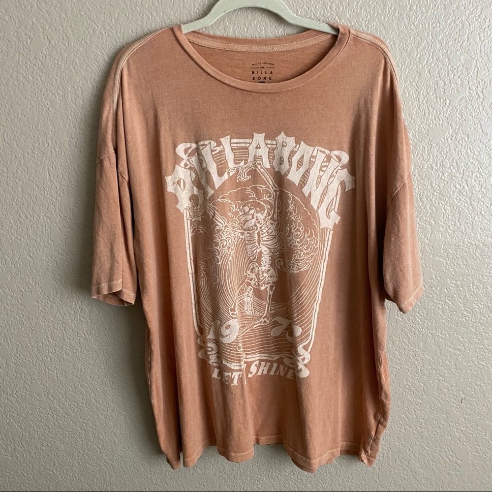 Billabong Graphic Tee Size XL